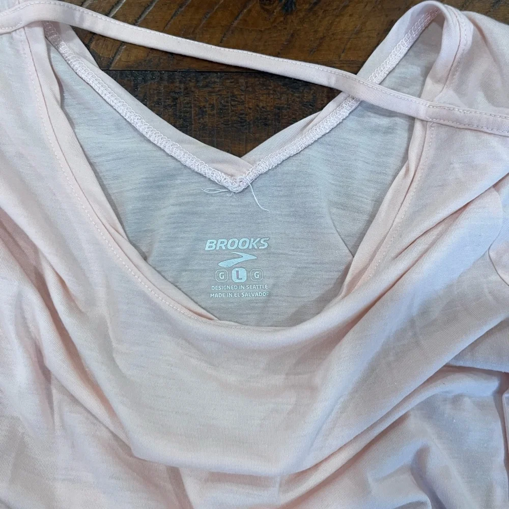 Brooks Women's Soft Blush Long Sleeve Tee - Picture 4 of 4